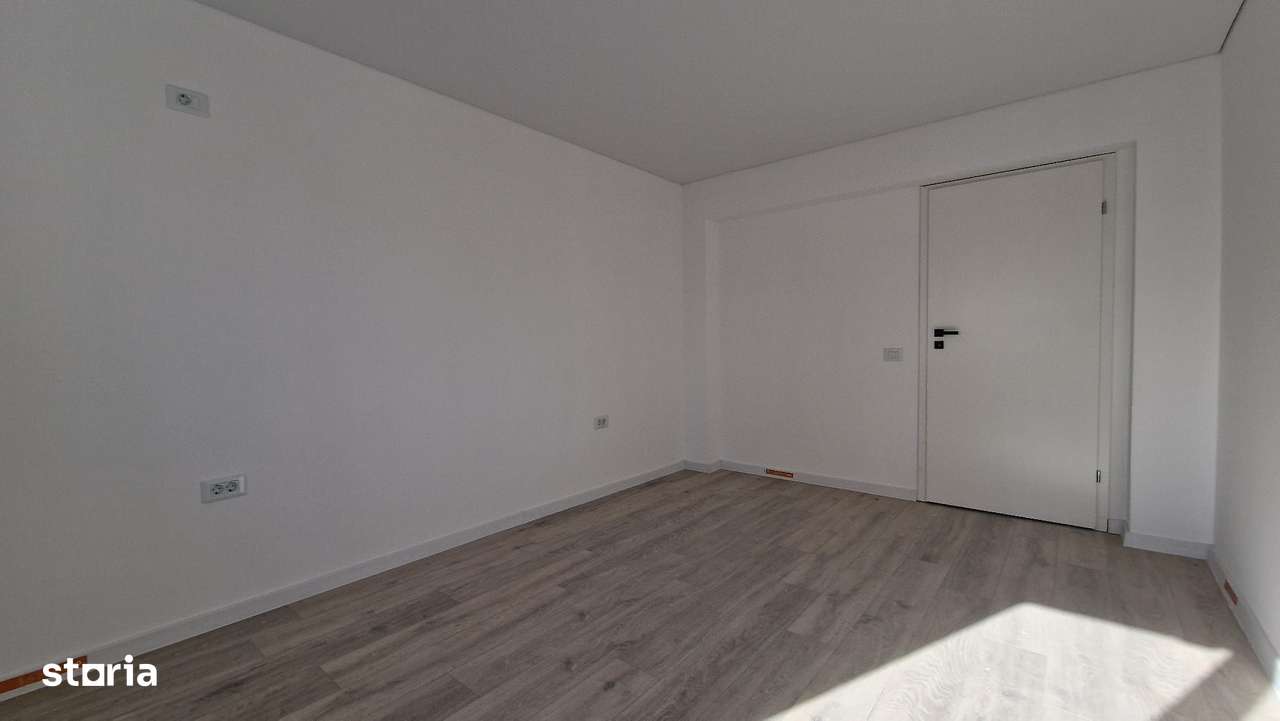 Titan 4 camere decomandat 101 mp vis-a-vis AUCHAN TITAN - Imagine principală: 5/14