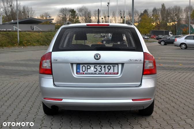 Skoda Octavia 1.6 TDI Active - 5