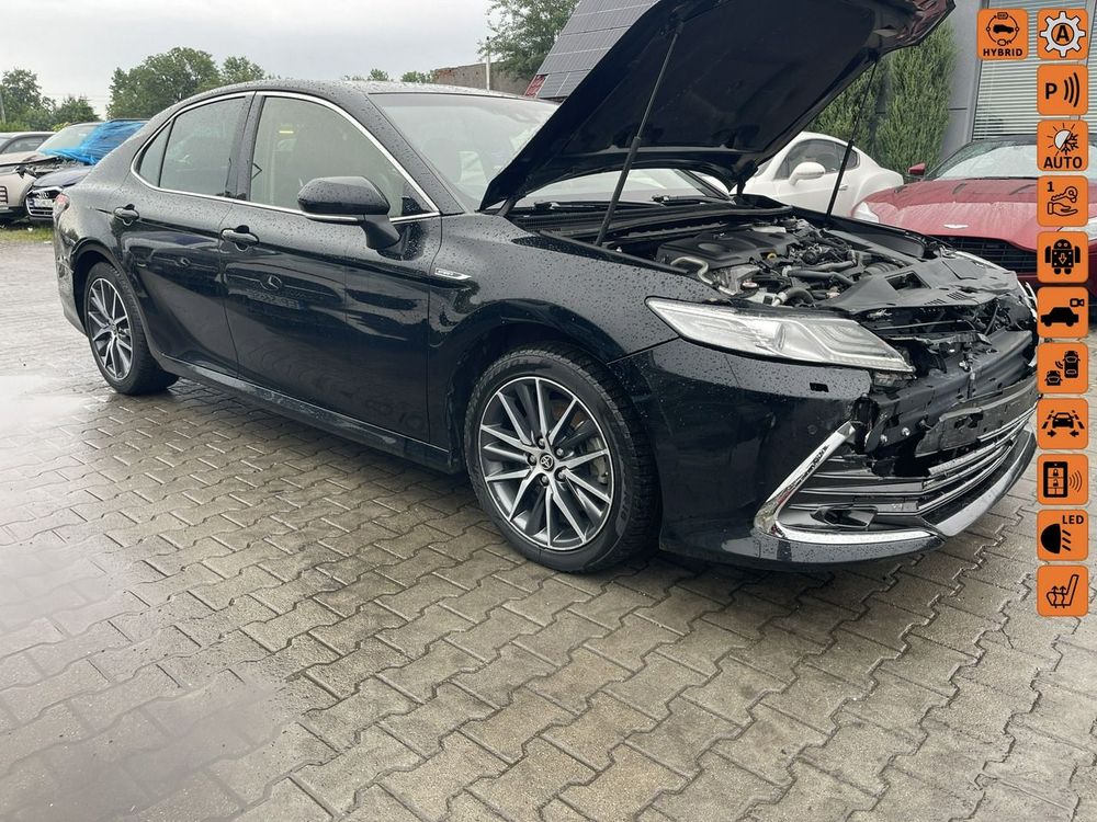 Toyota Camry 2.5 Hybrid Comfort CVT 2024