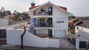 Moradia com excelentes acessos a Gaia e Porto - Grande imagem: 2/60
