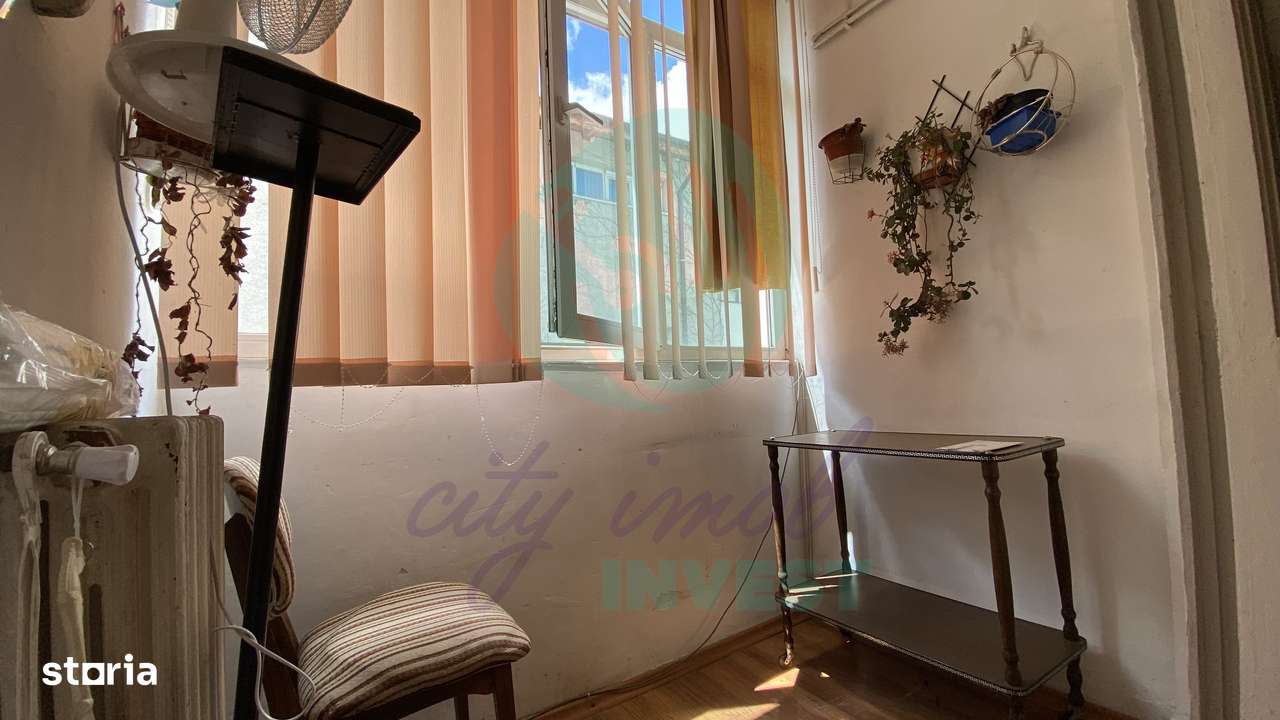 Apartament în vilă cu potențial, Moșilor-6