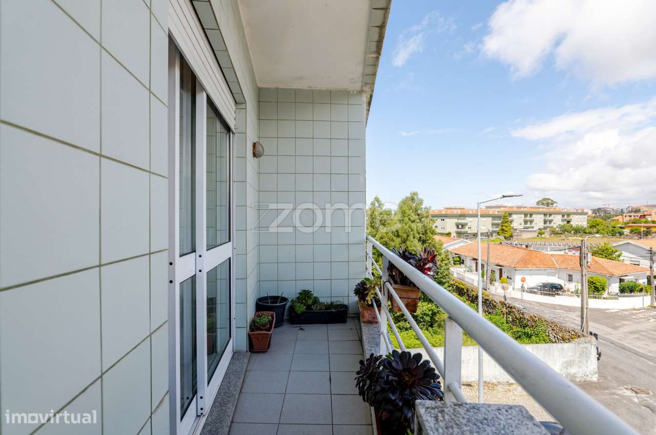 Duplex T3 com Terraço e Vista Mar em Gaia-13