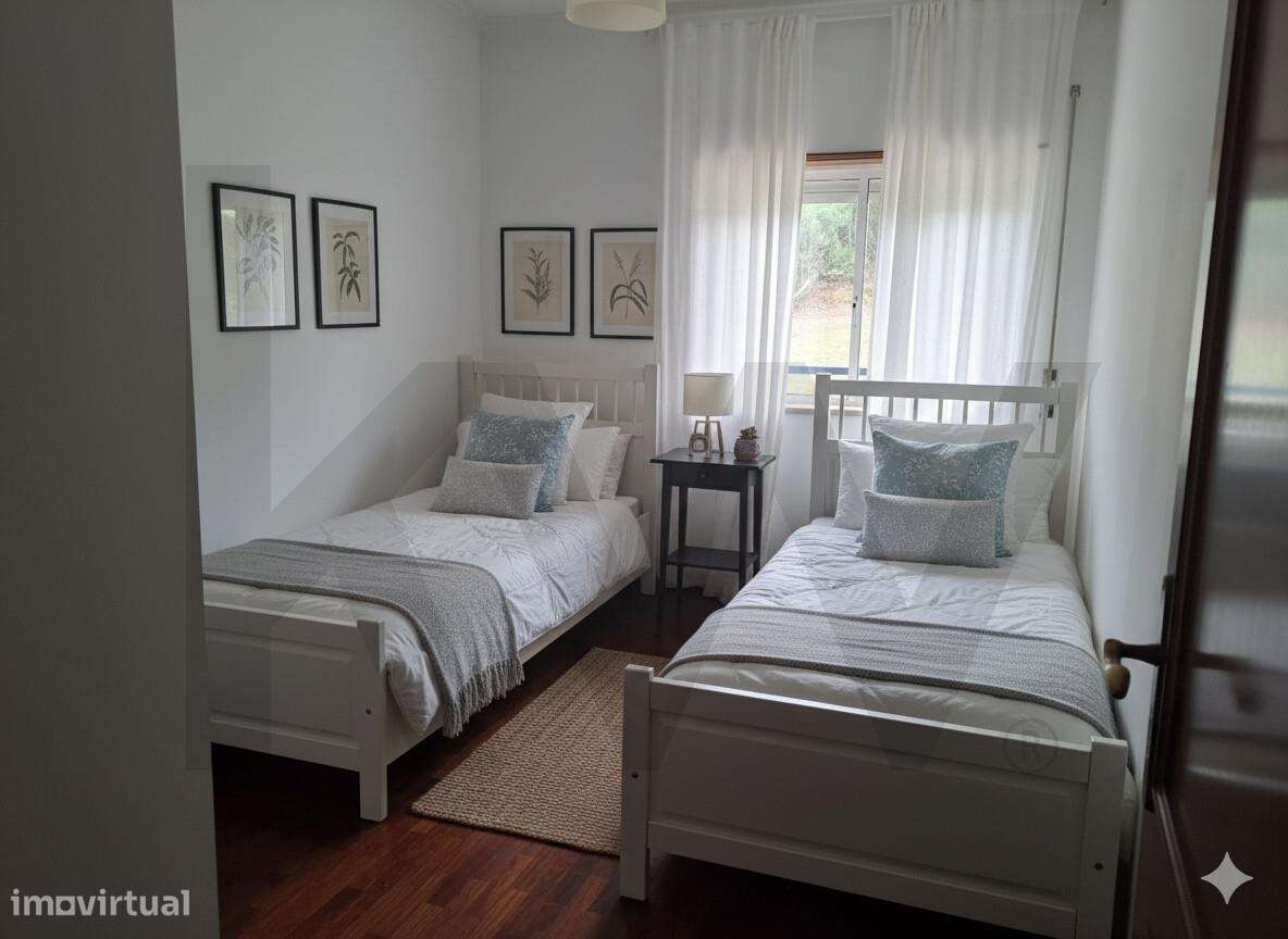 Apartamento T2 com 80mts2 e parqueamento | Charneca Caparica - Quinta - Grande imagem: 5/37