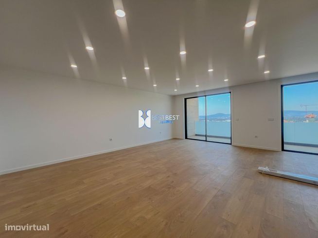 T3 NOVO COM GRANDE TERRAÇO, DESIGN MODERNO E EQUIPADO, AIRO, BARCELOS-2