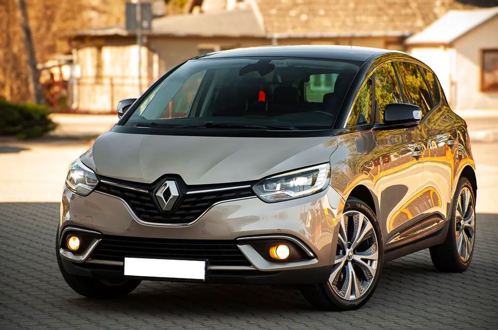 Renault Scenic IV ENERGY TCe 130 INTENS 2017