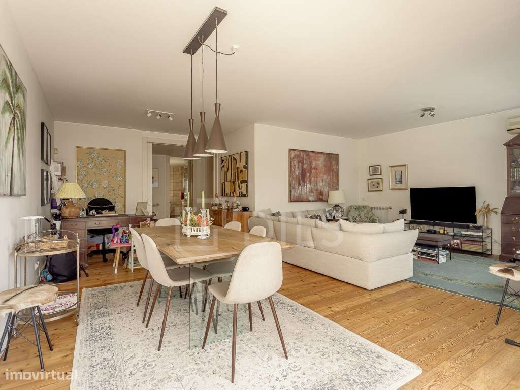 Apartamento T3 com varanda, na Estrela-1