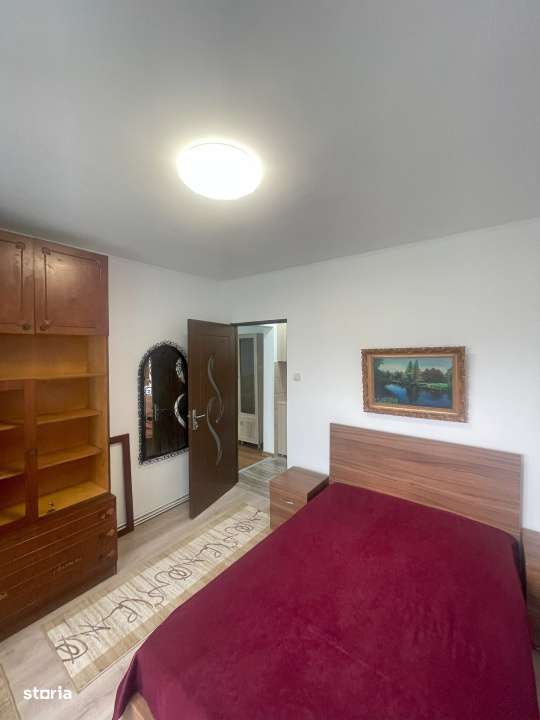 Apartament de vanzare, cu 2 camere semidecomandat, 52 mp, zona ultrace - Imagine principală: 5/9