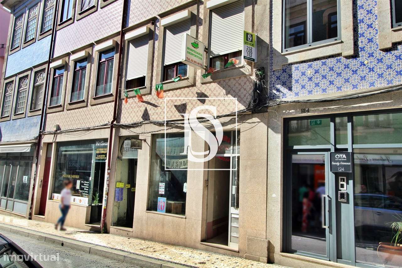 Prédio na Rua Formosa - Porto-16