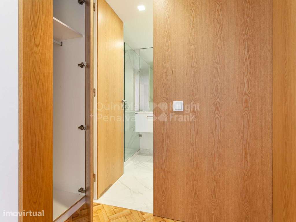 Apartamento T2 para Venda em Campo Ourique-17