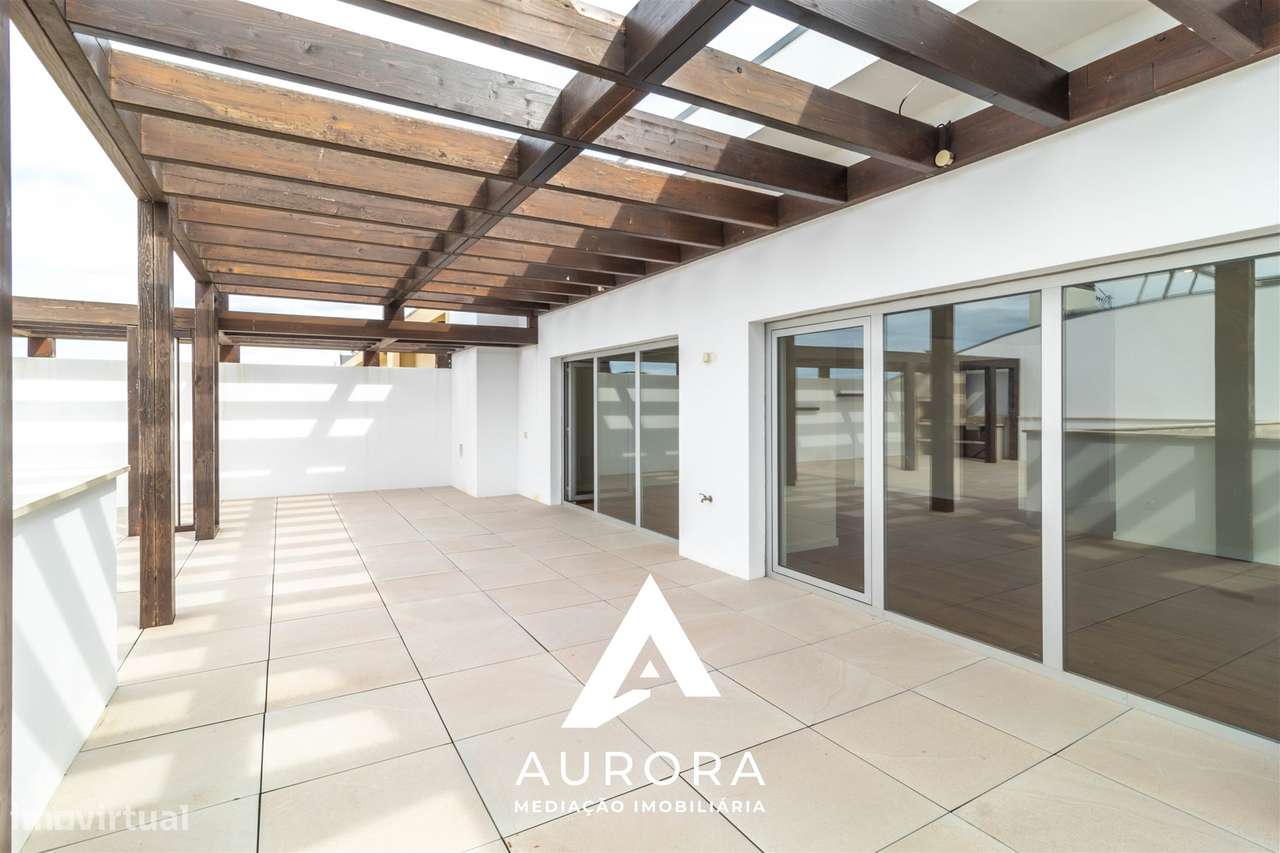 APARTAMENTO T4 DUPLEX TERRAÇO COM 89M2 VISTA MAR - Grande imagem: 5/41