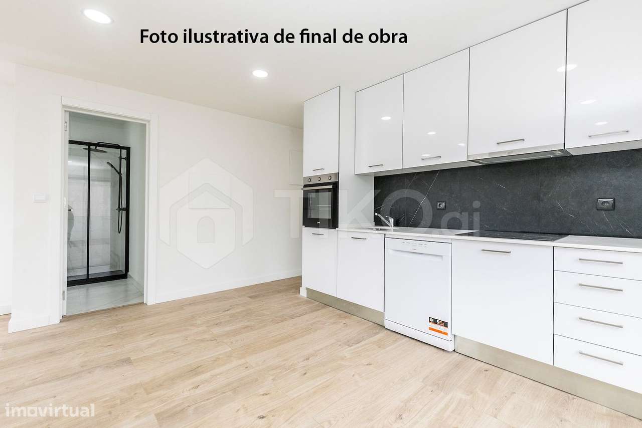 T2+1 Totalmente remodelado em Odivelas – Pronto a habitar | Excelente-3