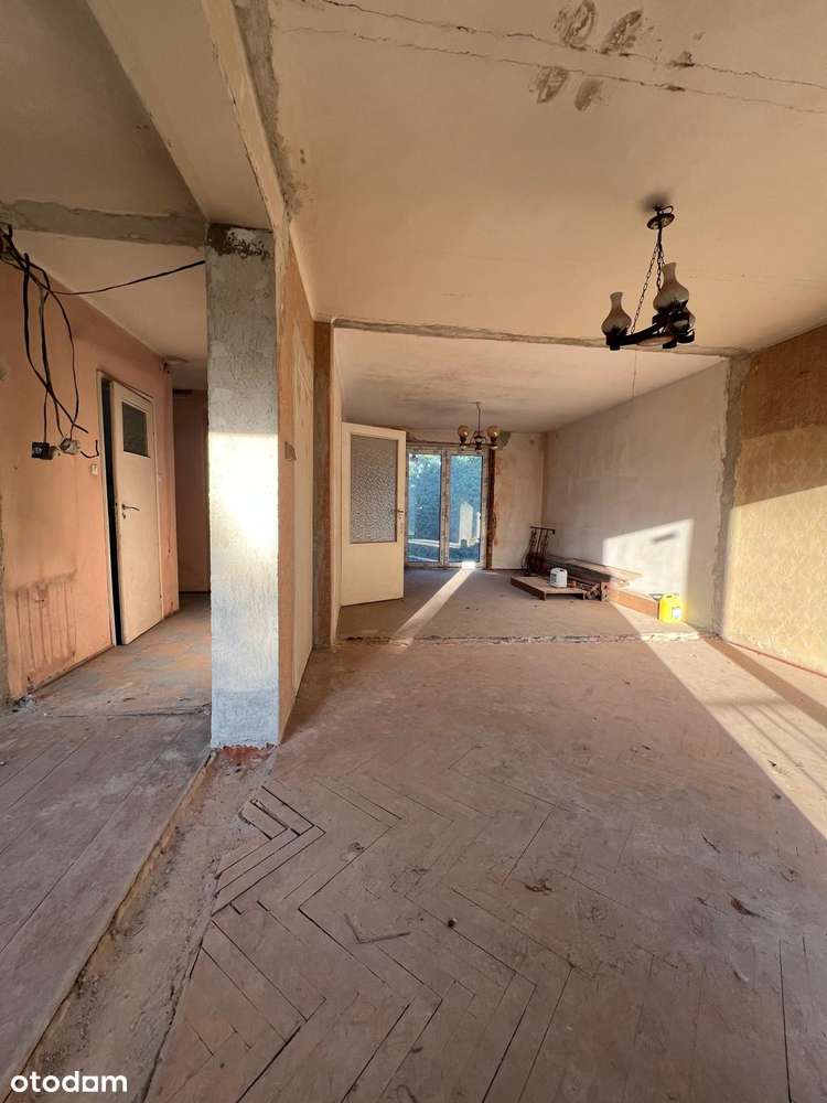 Dom Głubczyce Marii Skłodowskiej, nowy dach i okna-6