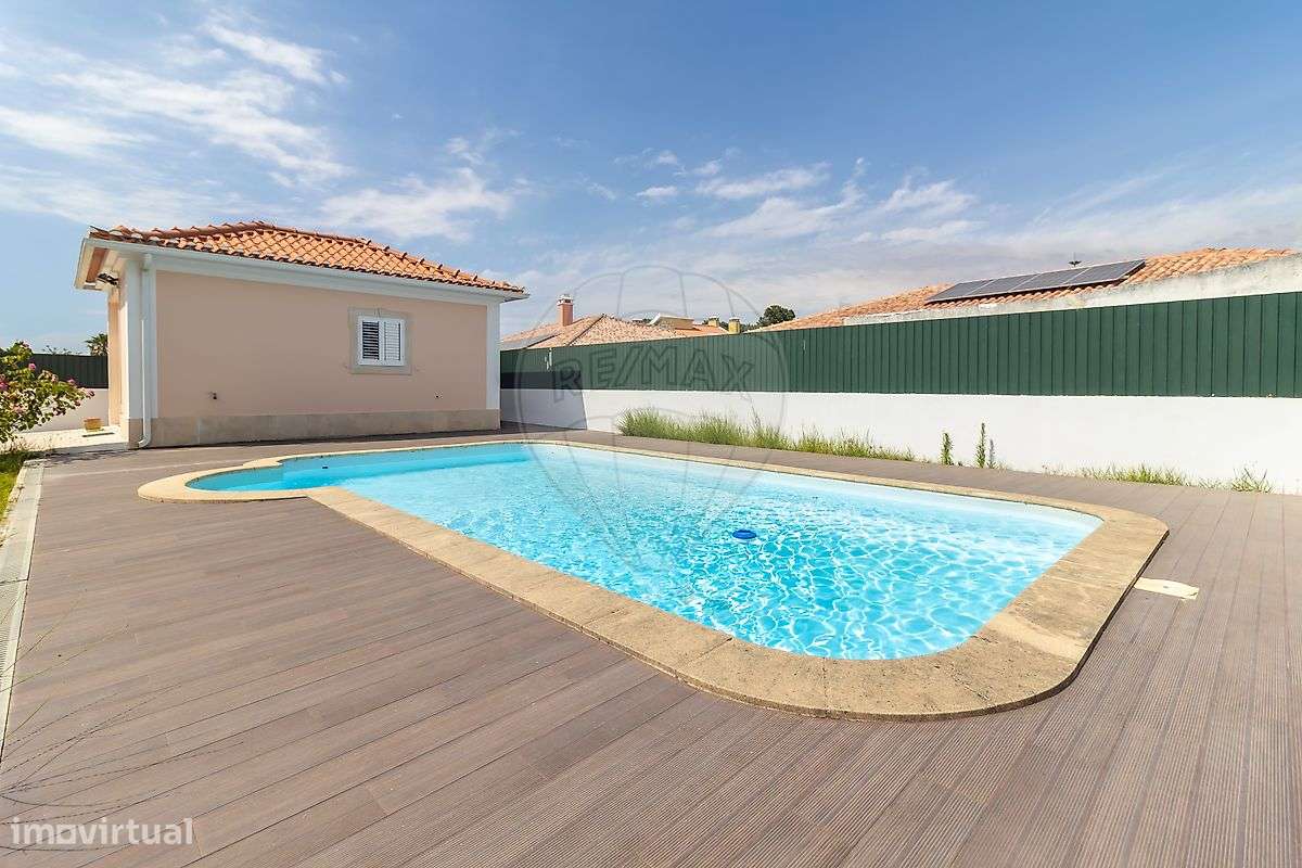 Moradia T4 nas Casas de Azeitão-5