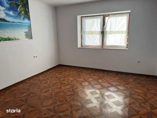 Casa,cu Teren36 Ari,Caraseu - Imagine principală: 1/12