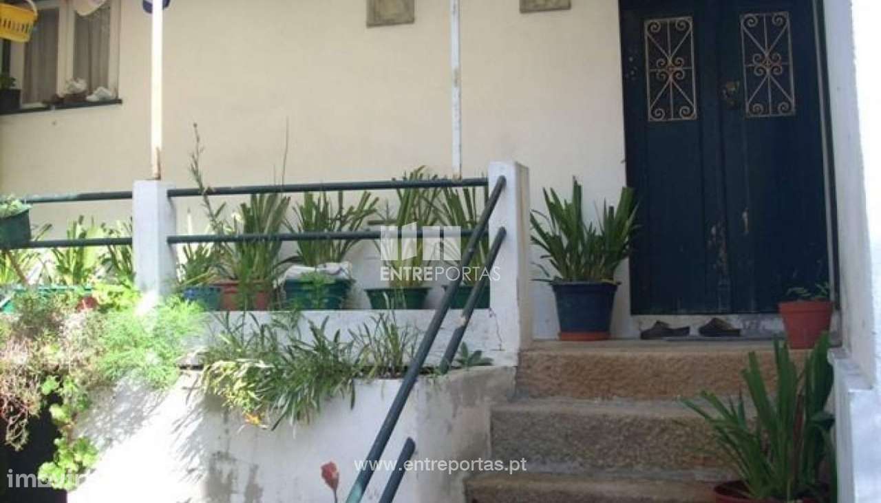 Venda Moradia V4, Santiago de Piães, Cinfães - Grande imagem: 5/50