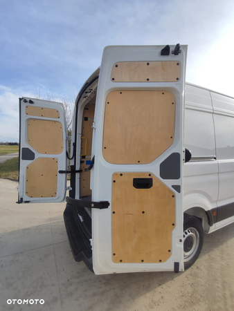 Volkswagen Crafter L3H3 - 15