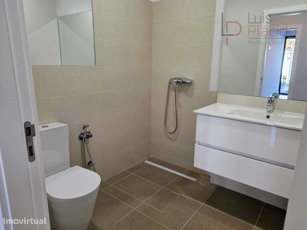 Apartamento T2 | Centro da Cidade de Sines-9