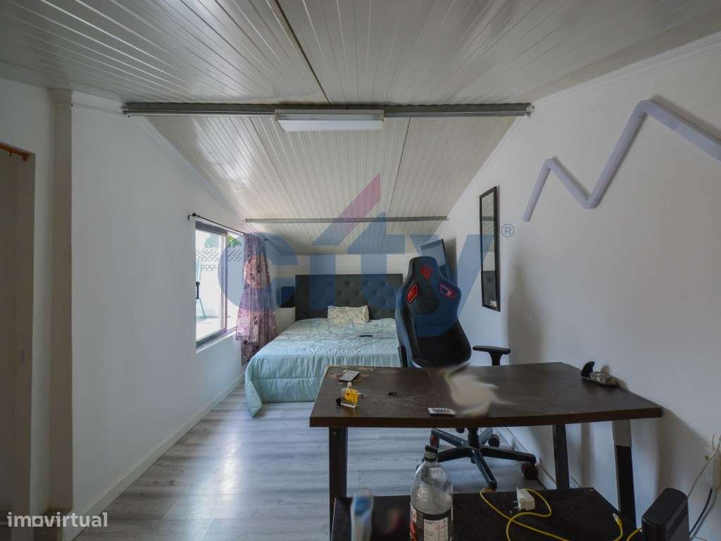 Moradia T2 c/ Terraço e Espaço Exterior | Tramagal, Abrantes-15
