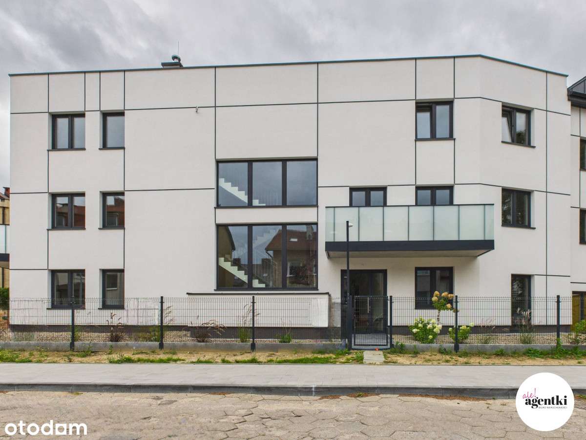 Dwupoziomowe mieszkanie w stanie deweloperskim-0