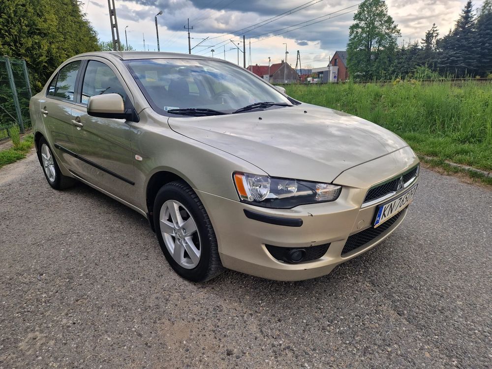Mitsubishi Lancer VIII 1.6 Comfort + 2010