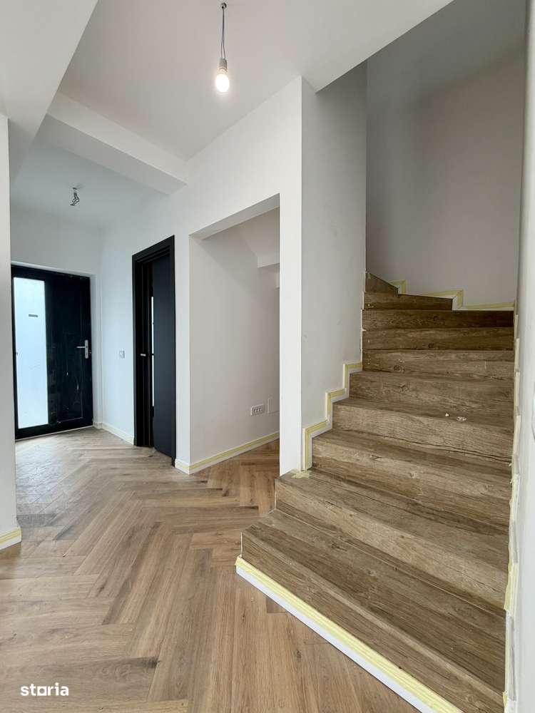 PF! Casa 4 camere 110mp 2 bai zona Bucium-6