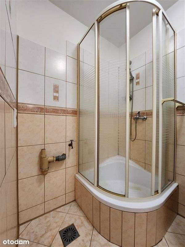 Zamieszkaj Na Drugim Piętrze W Ładnej Kamienicy !-14