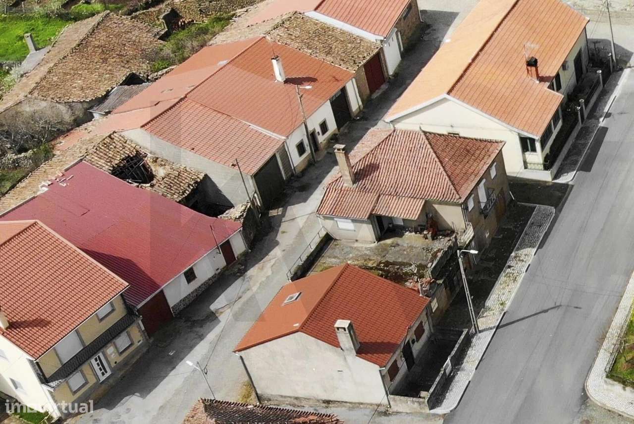 Garagem com 70m2 em Tó-Mogadouro-10