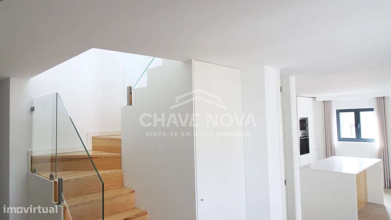 T2 Duplex Novo no Marquês – Porto-6