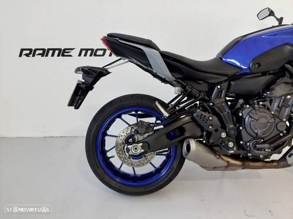 Yamaha MT-07 - 4