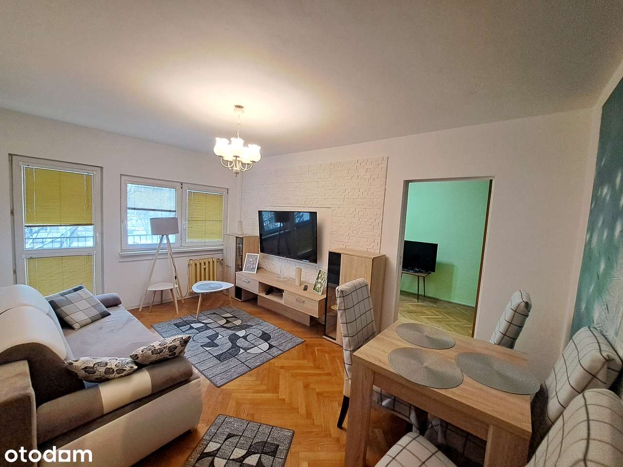 M3 Żubardź, balkon, do zamieszkania - Pełny obrazek: 1/10