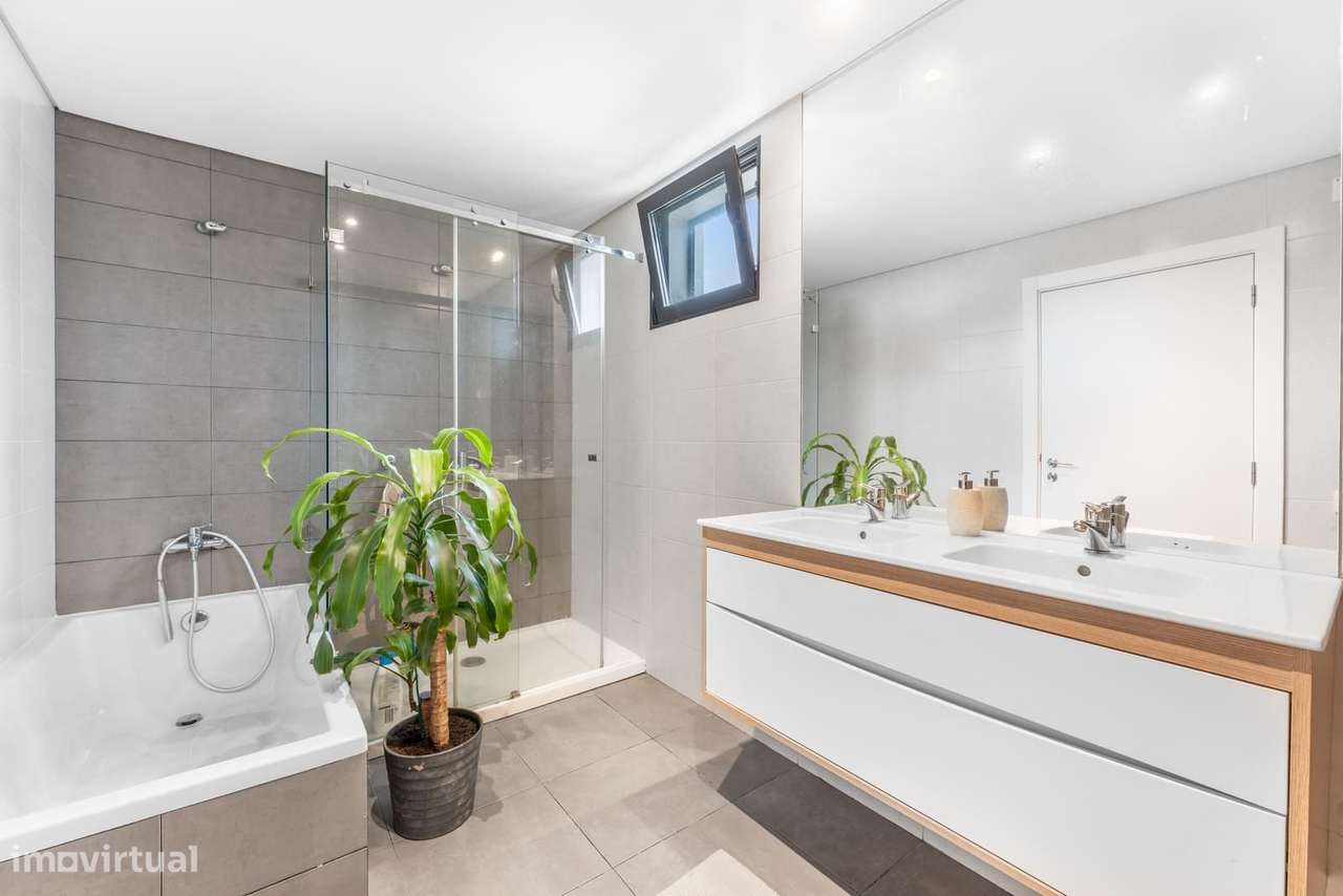 Moradia Isolada T4 com piscina, Oeiras Golf Residence, Oeiras-17