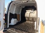 Ford Transit Courier - 27