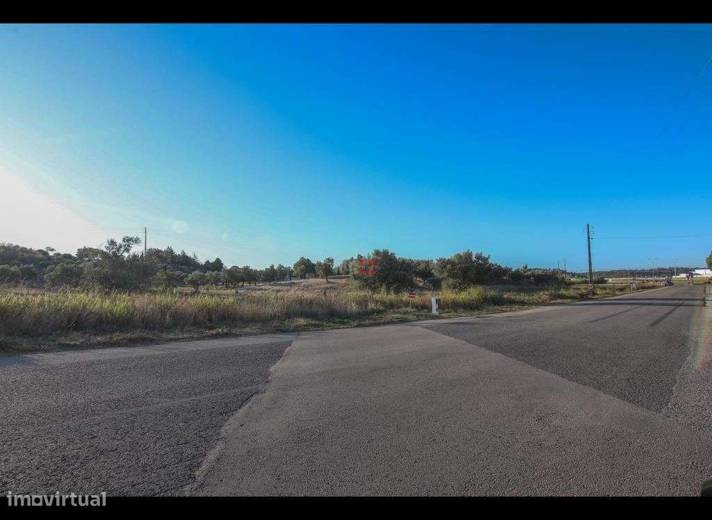 Terreno para construção - Grande imagem: 2/5