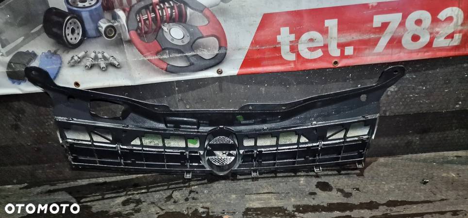 GRILL ATRAPA 13108463 OPEL ASTRA H III - 6