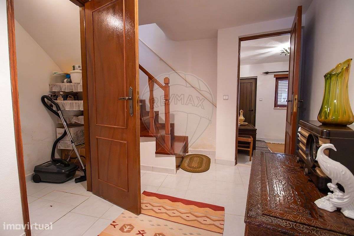Moradia T2 para venda-25