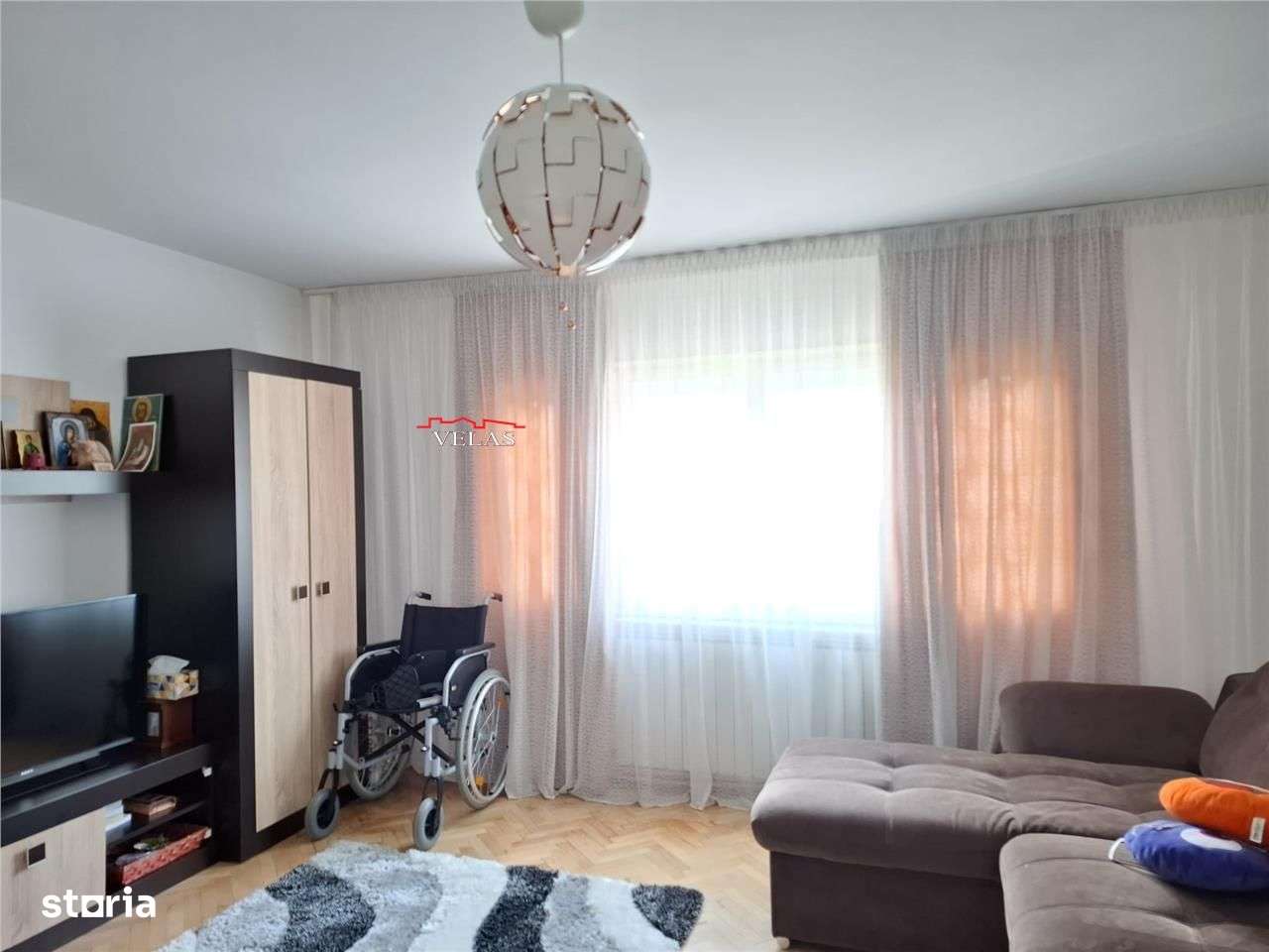 Apartament 3 camere, et 3, CT, balcon mare, doua bai-4