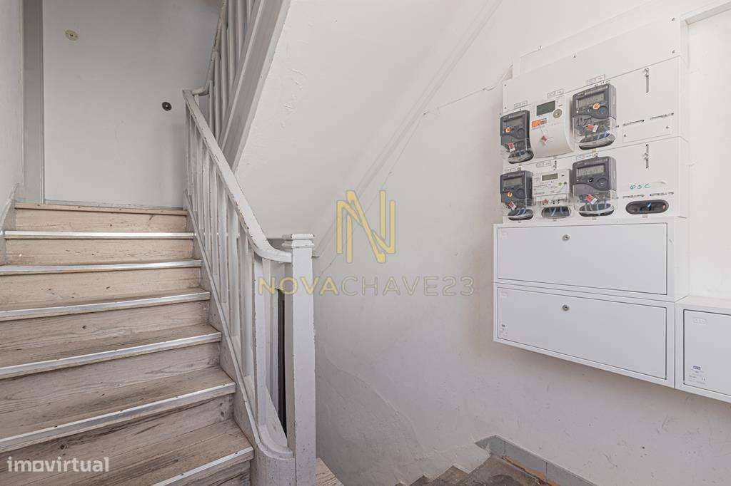 Prédio no Cacém | 509 m² de Terreno | Rendimento Imediato-5