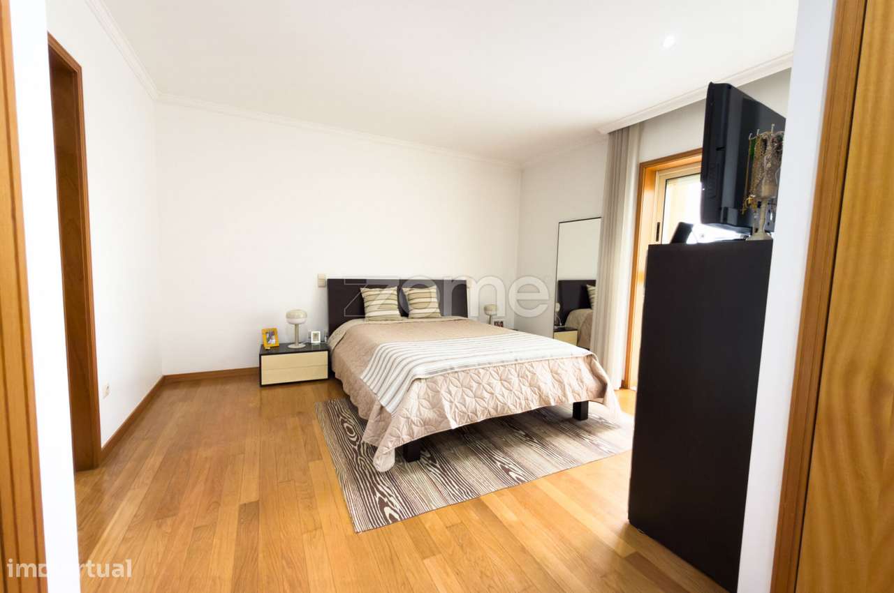 Apartamento T3 | Centro de Famalicão-18