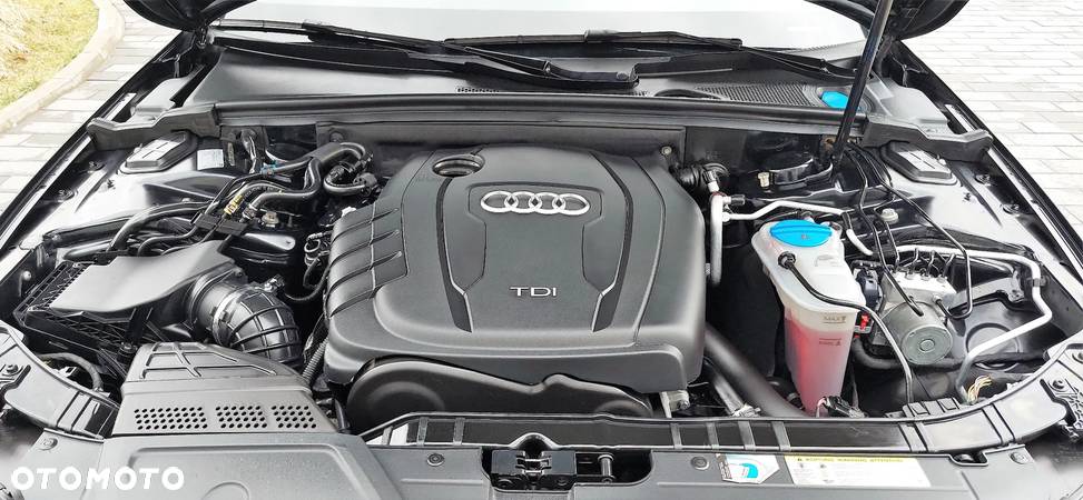 Audi A4 2.0 TDI Quattro Line S tronic - 38