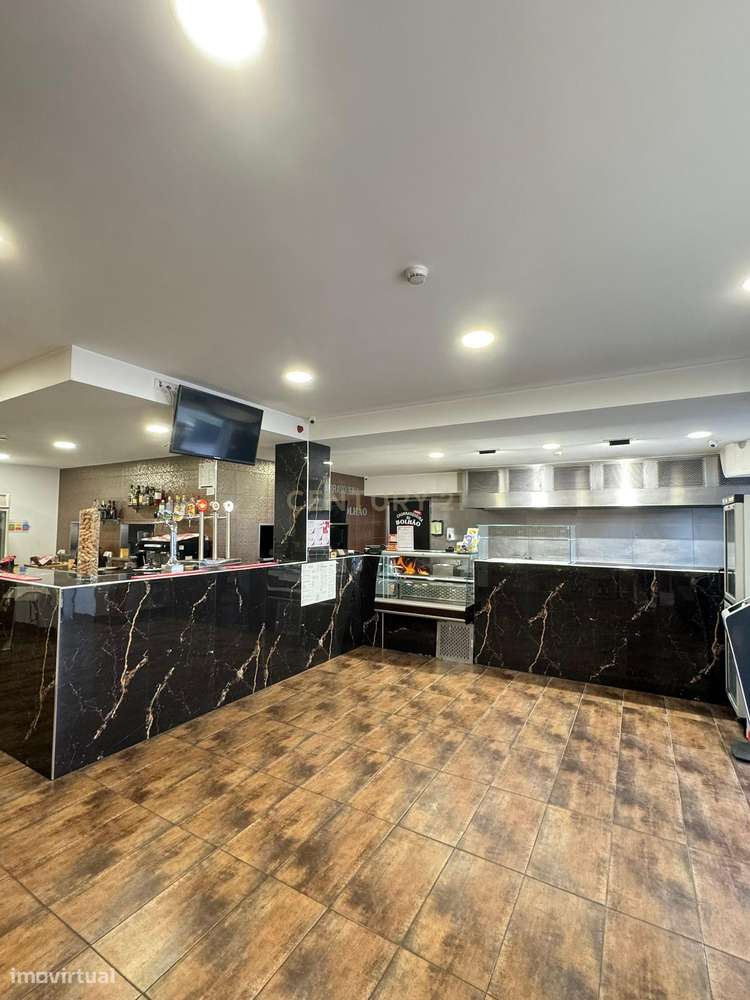 Trespasse de Restaurante Churrasqueira em Fiães - Grande imagem: 4/25