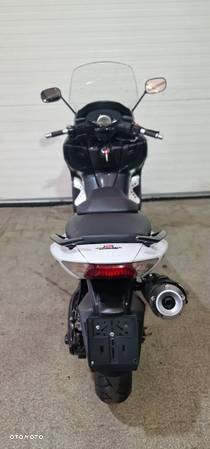 Yamaha Tmax - 32