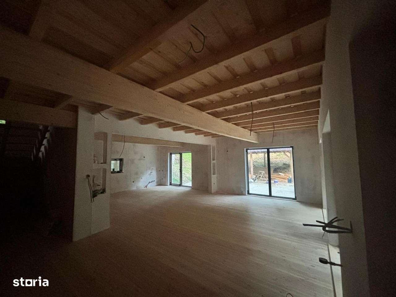 Cabană / Pensiune în Colibița- investitie  la 709 €/mp, aproape de lac-11