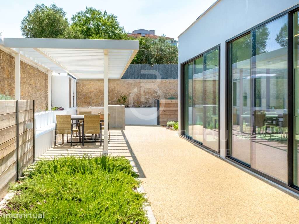 Apartamento T4 com jardim privativa, em Carcavelos-54