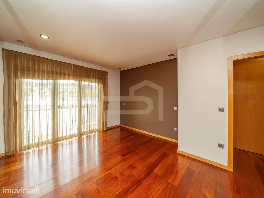 Moradia Gaveto T3 em Braga-34
