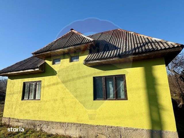 Casă / Vilă cu 3 camere de vânzare - Imagine principală: 4/14