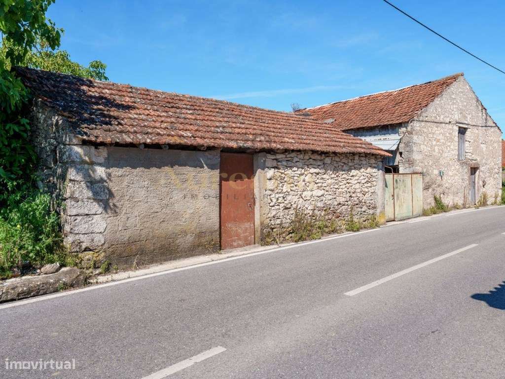 Barracões com 2832m2 de terreno - Zambujal - Atouguia-7