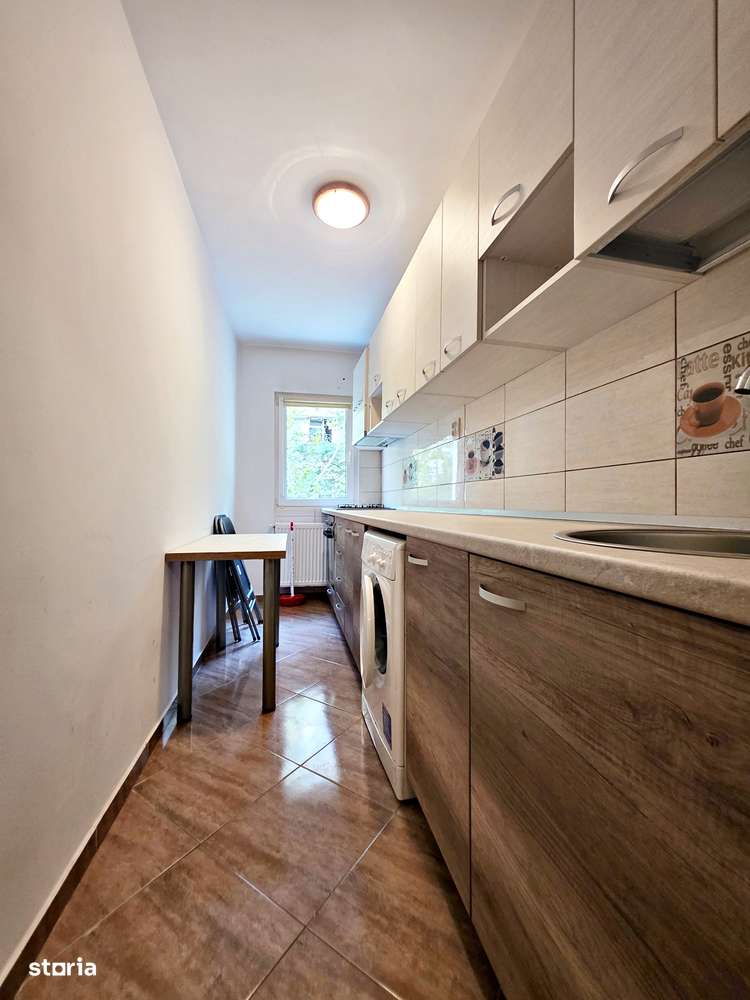 Garsoniera Decomandata | Bloc Mixt | Tei | UTC-5