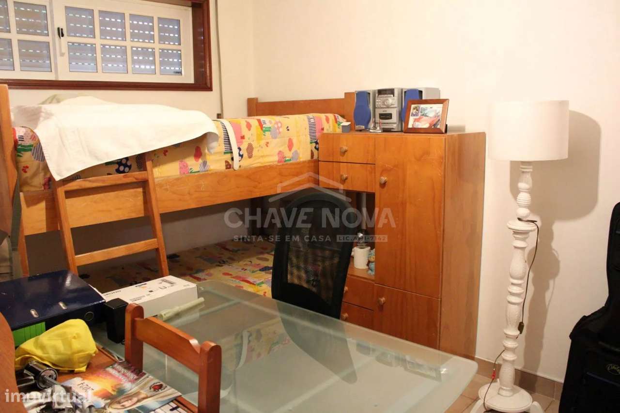 Moradia V4+Office, Pedroso, Jardim, Garagem, Próxima A29-20