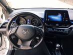 Toyota C-HR Hybrid Style Selection - 11