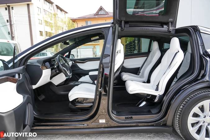 Tesla Model X Signature P90D Allradantrieb - 8